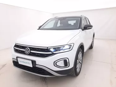 Volkswagen T-Roc Style DSG 1.5 Benzina 150CV Automatico Visione frontale