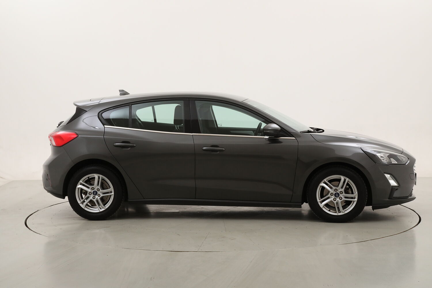 Ford Focus Hybrid Business usata del 2022 con 105.878 km
