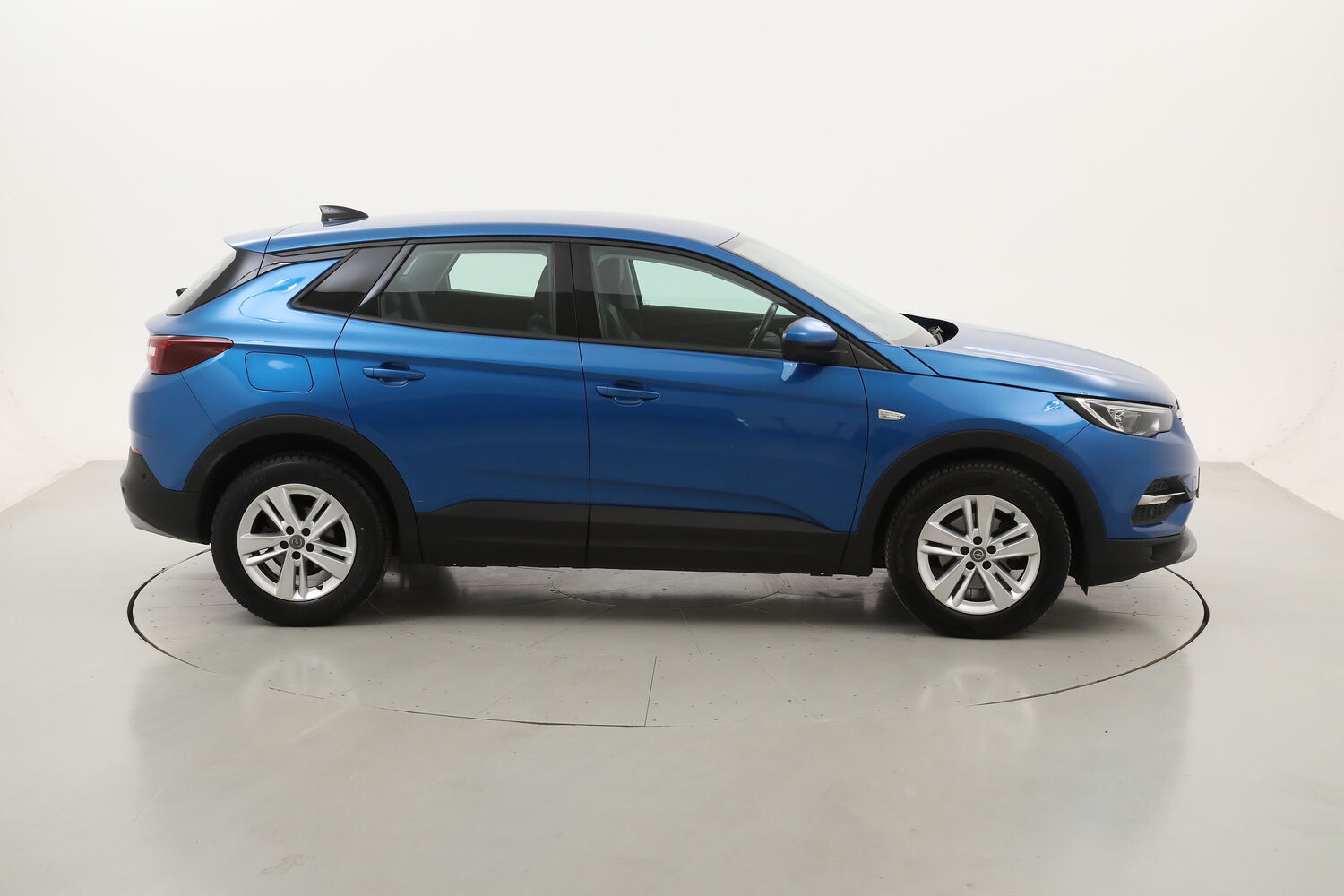 Opel Grandland Elegance AT8 usata del 2021 con 96.731 km