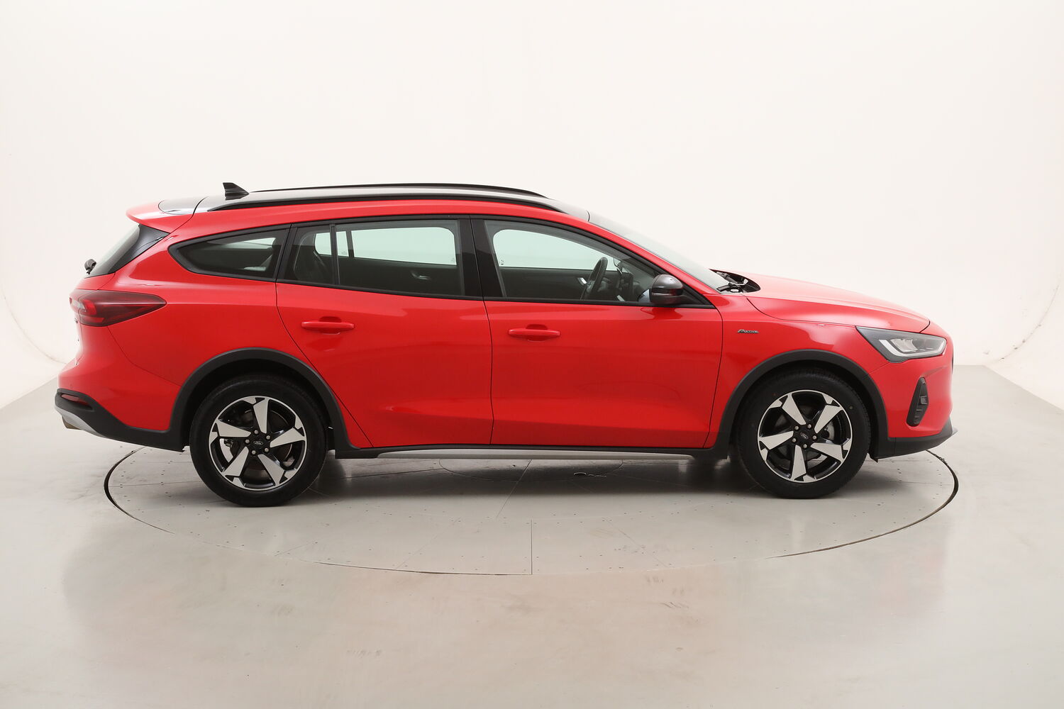 Ford Focus SW Hybrid Active usata del 2022 con 36.820 km