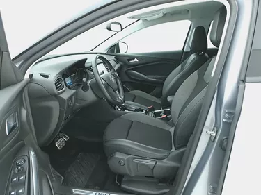 Opel Grandland Ultimate AT8 1.5 Diesel 131CV Automatico Sedili