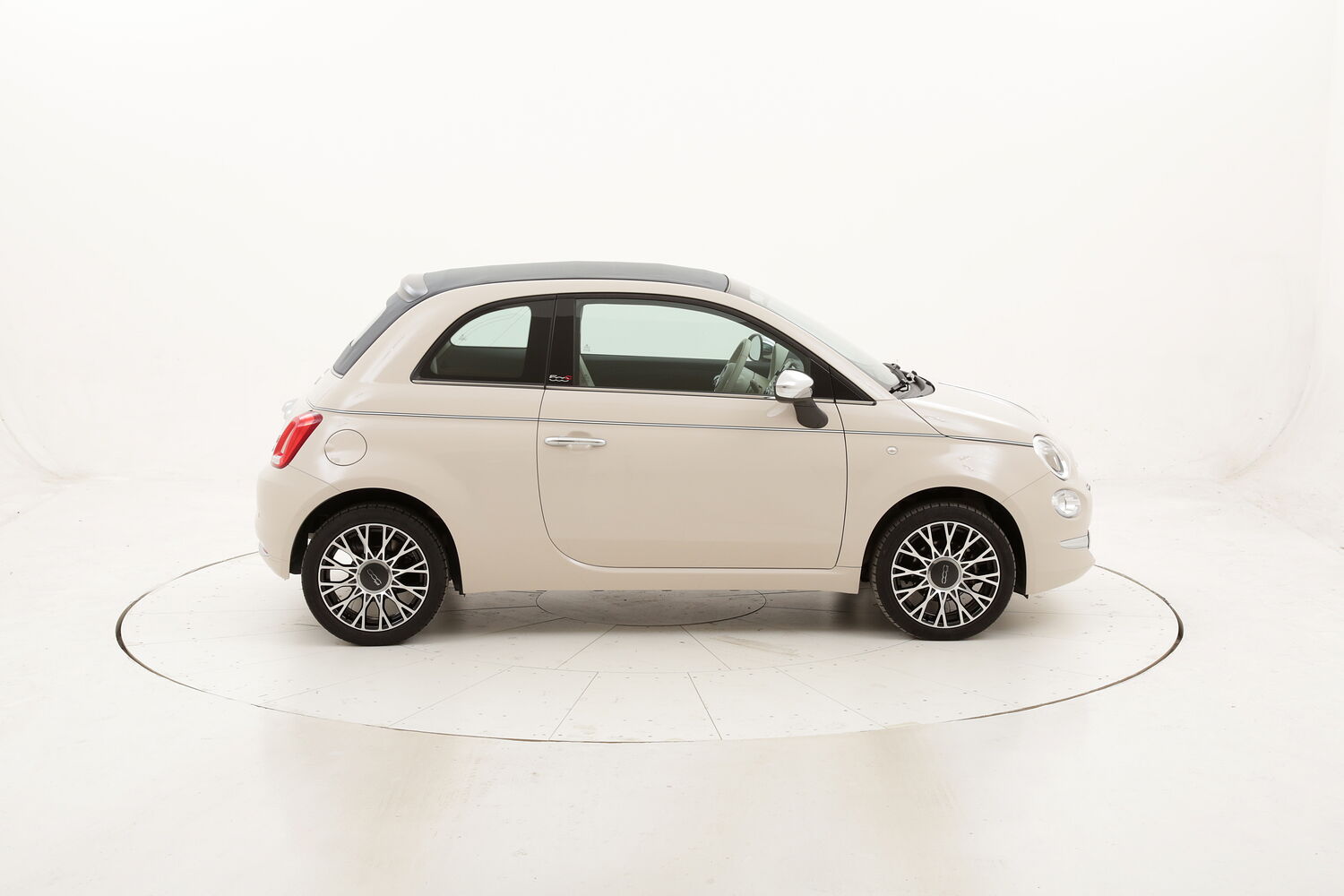 Fiat 500 C Collezione usata del 2018 con 32.460 km