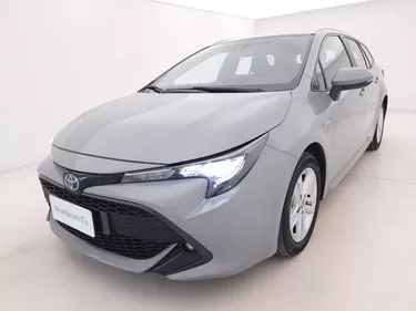 Toyota Corolla TS Hybrid Business 1.8 Full Hybrid 122CV Automatico Visione frontale