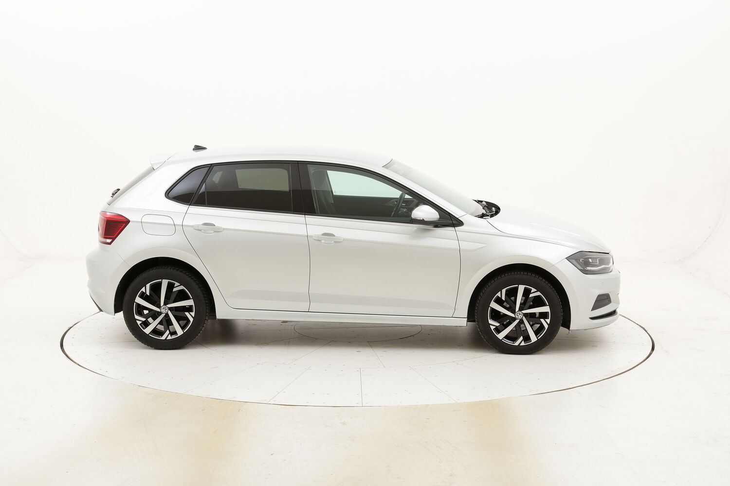 Volkswagen Polo Comfortline DSG usata del 2017 con 31.852 km brumbrum