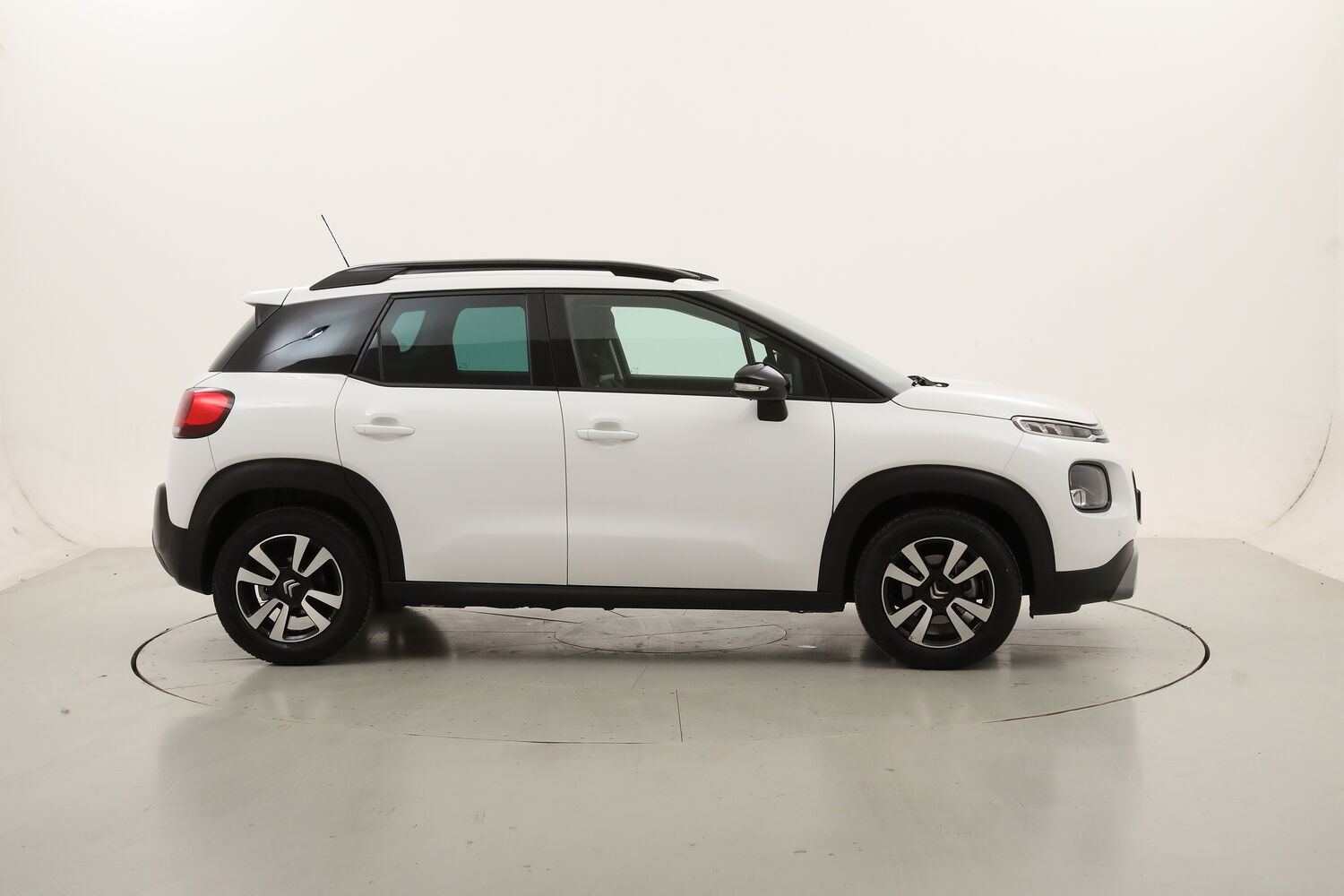 Citroen C3 Aircross EAT6 Shine usata del 2020 con 32.915 km
