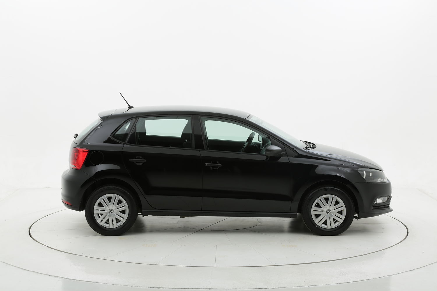 Volkswagen Polo usata del 2016 con 74.648 km