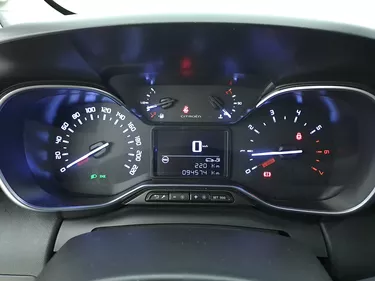 Citroen C3 Aircross Shine 1.5 Diesel 110CV Manuale Interni