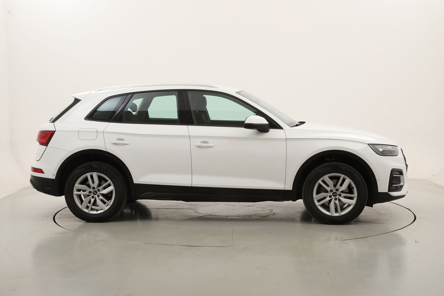 Audi Q5 40 Business quattro S Tronic usata del 2021 con 128.159 km