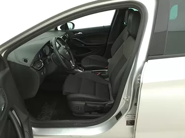 Opel Astra ST Business Elegance AT9 1.5 Diesel 122CV Automatico Sedili