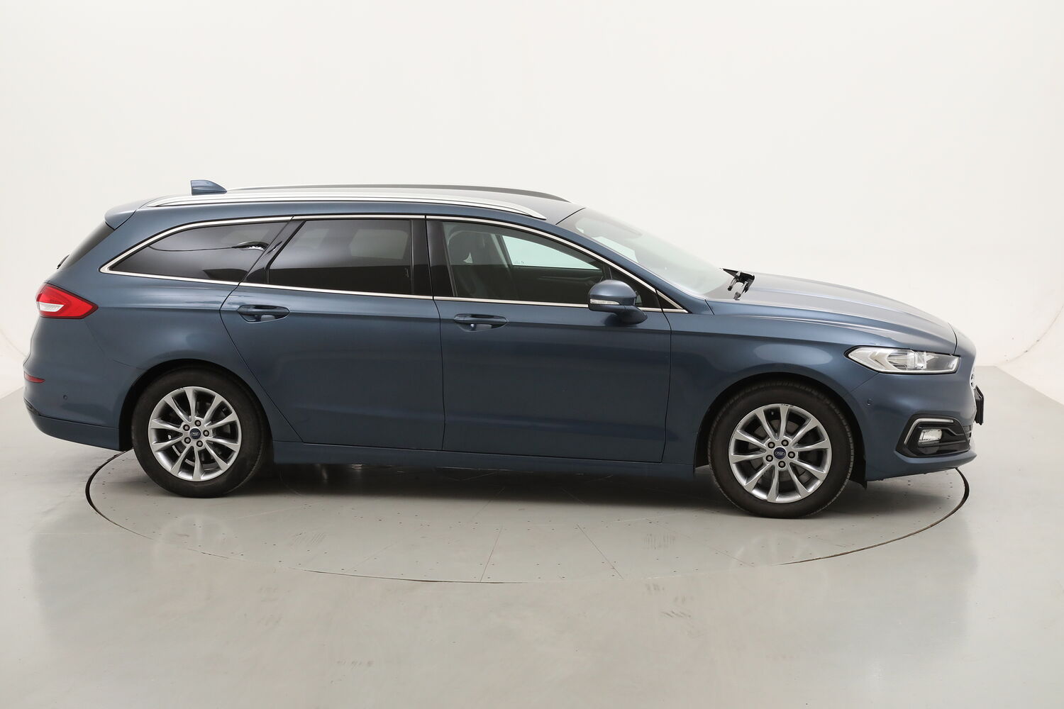 Ford Mondeo SW Business Titanium usata del 2020 con 118.190 km
