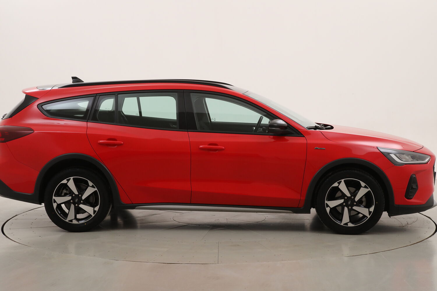 Ford Focus SW Hybrid Active usata del 2022 con 53.125 km