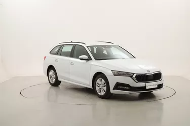Skoda Octavia Wagon Ambition DSG 2.0 Diesel 116CV Automatico Skoda Octavia Wagon Ambition DSG 2.0 Diesel 116CV Automatico