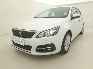Peugeot 308 Active Business 1.5 Diesel 131CV Manuale Visione frontale