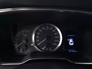 Toyota Corolla TS Hybrid Business 1.8 Full Hybrid 122CV Automatico Interni