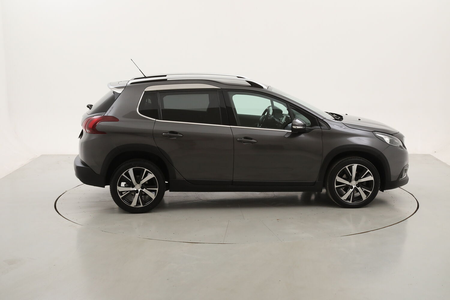 Peugeot 2008 GT Line EAT6 usata del 2019 con 120.151 km