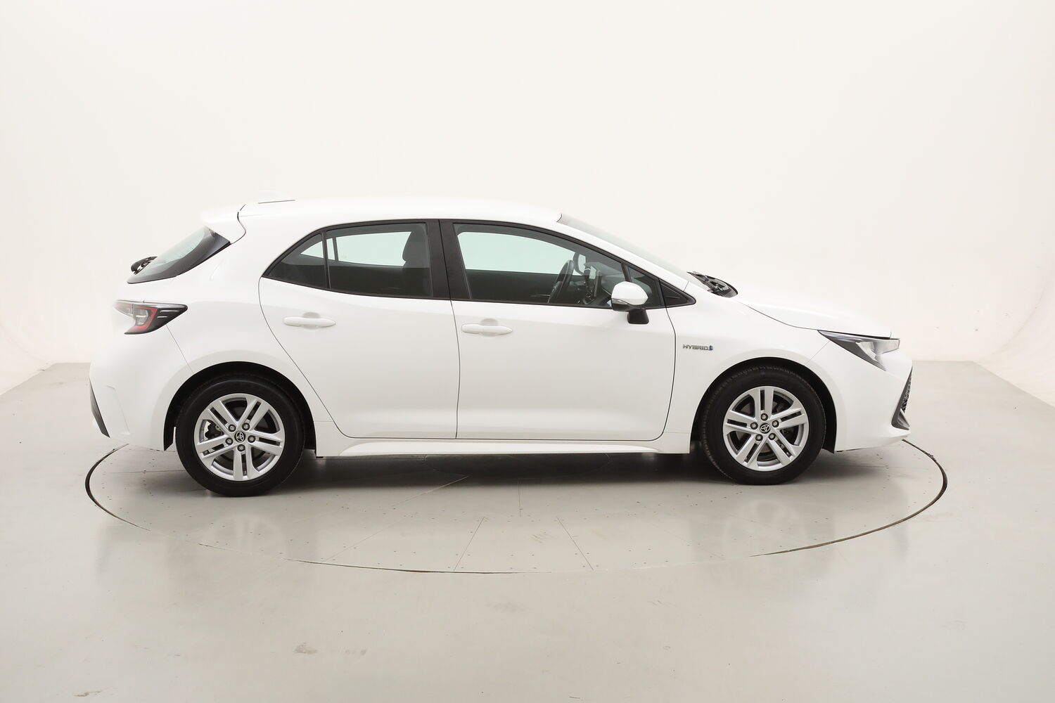 Toyota Corolla Hybrid Business usata del 2021 con 99.694 km