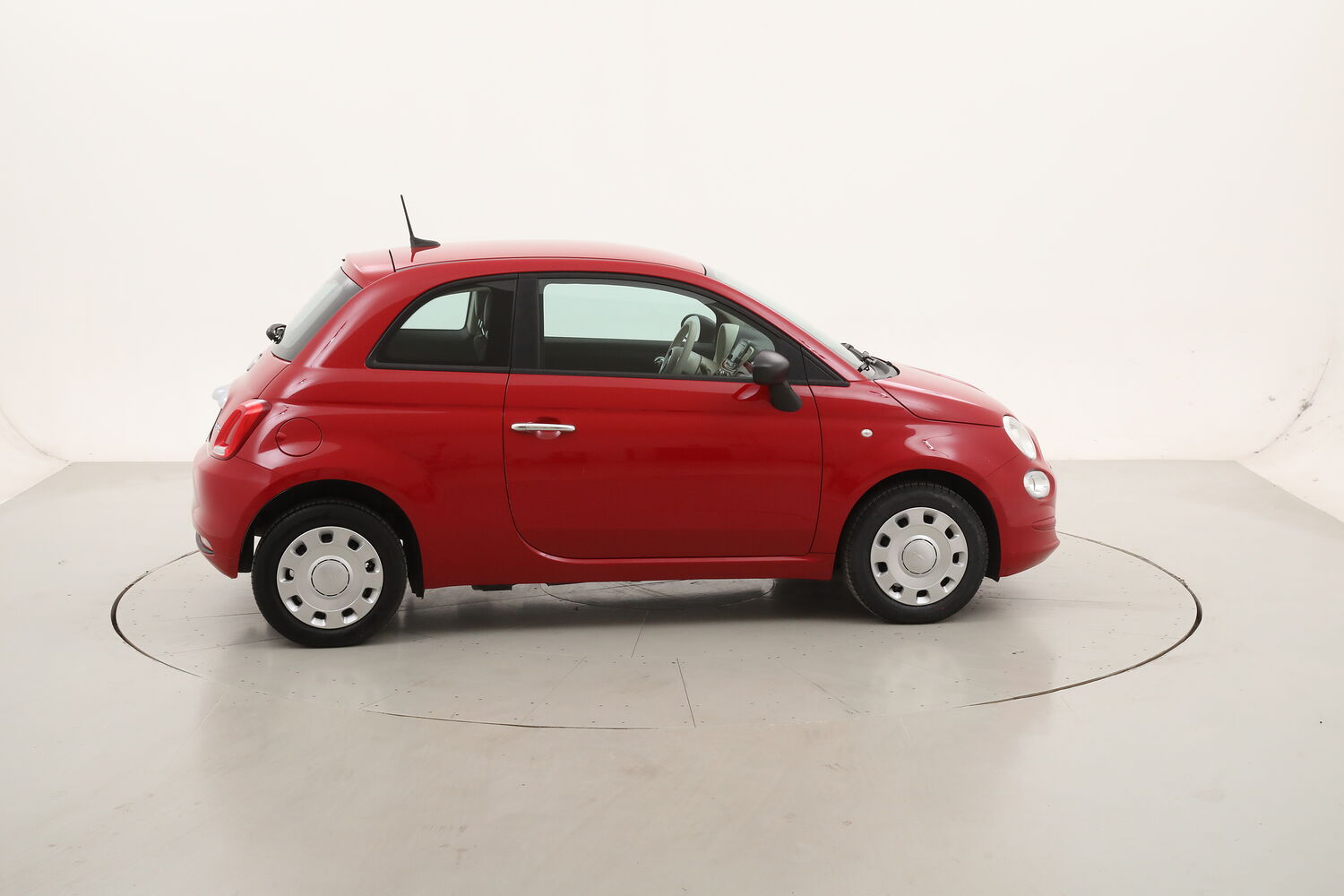 Fiat 500 Hybrid Cult usata del 2021 con 75.567 km