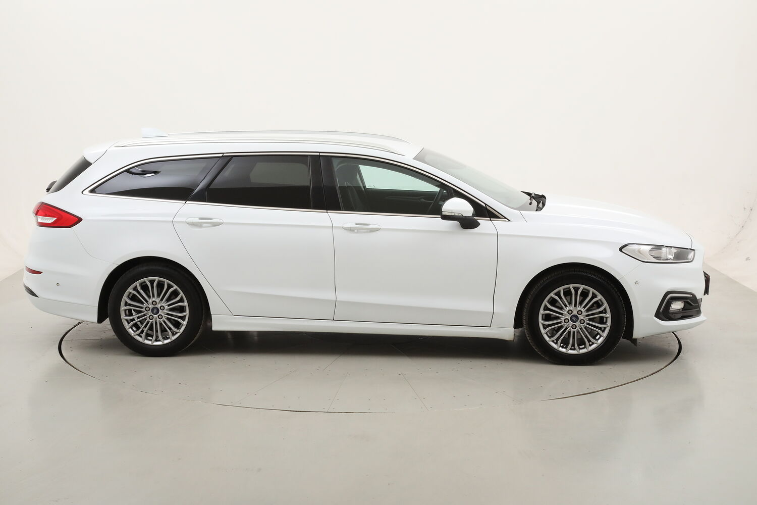 Ford Mondeo SW Titanium Business Auto usata del 2021 con 108.429 km