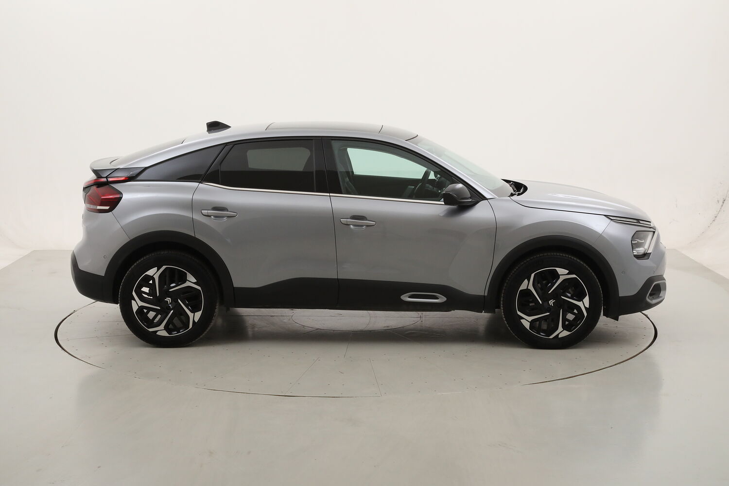 Citroen C4 Max usata del 2024 con 18.551 km