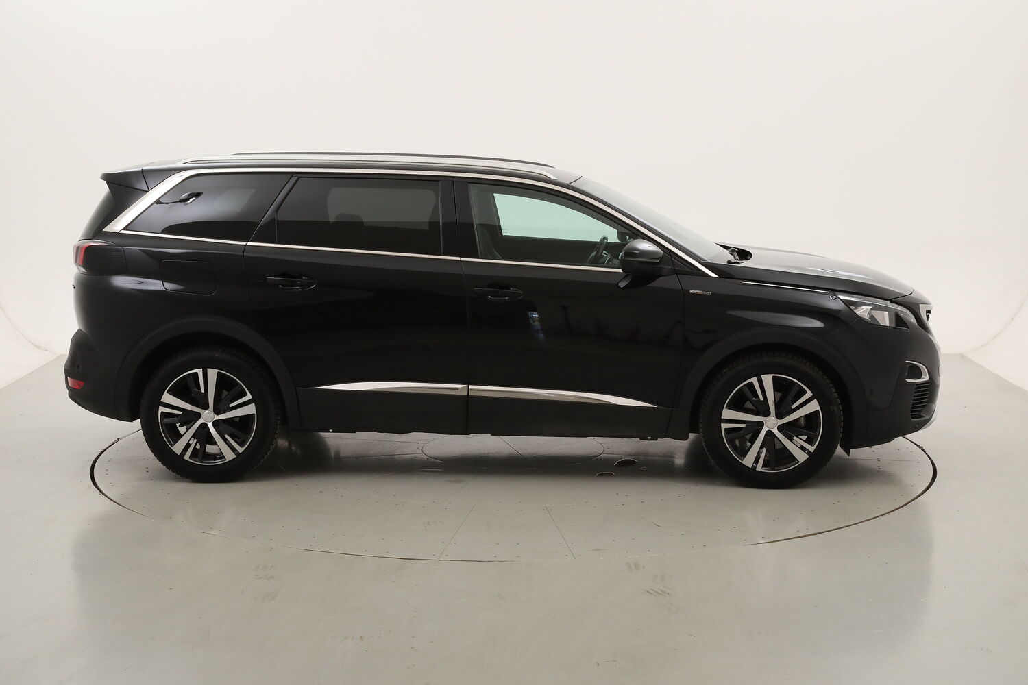 Peugeot 5008 GT Line EAT8 - 7 POSTI usata del 2019 con 103.801 km