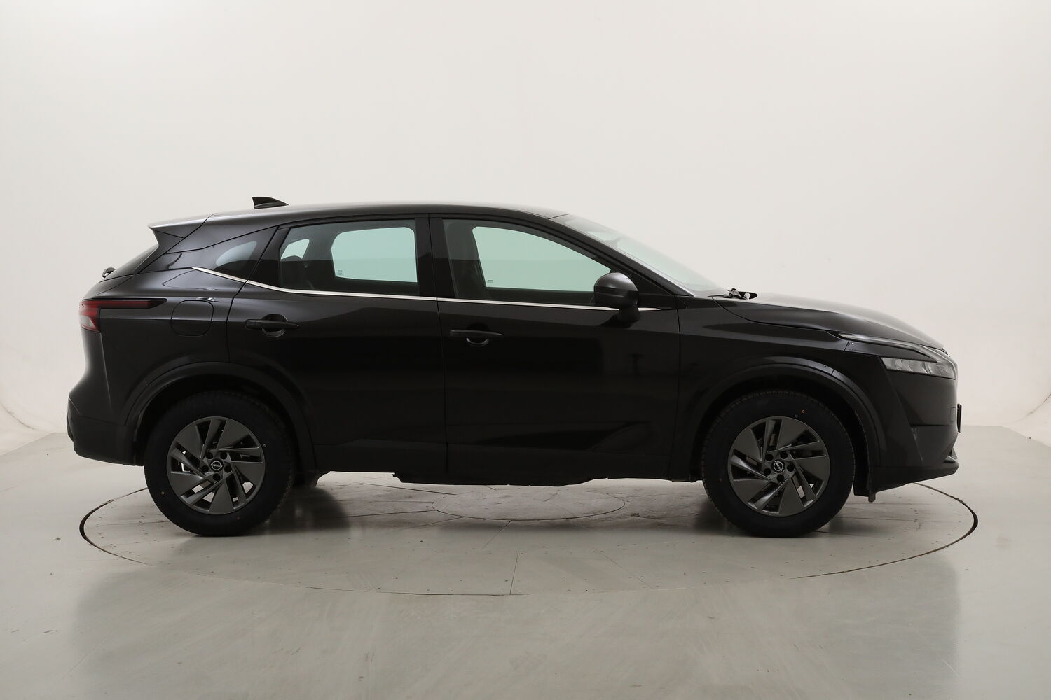 Nissan Qashqai MHEV Business Xtronic usata del 2023 con 84.908 km