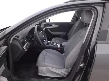 Audi A4 Avant 30 TDI Business S tronic 2.0 Mild Hybrid 136CV Automatico Sedili