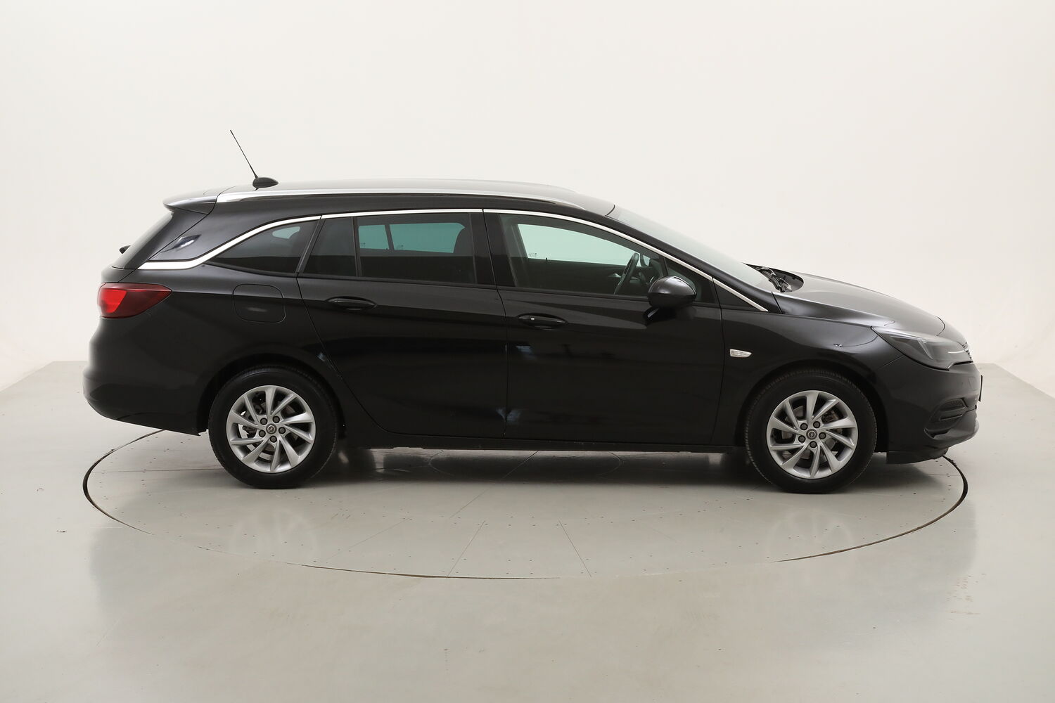 Opel Astra ST Business Elegance AT9 usata del 2021 con 52.304 km