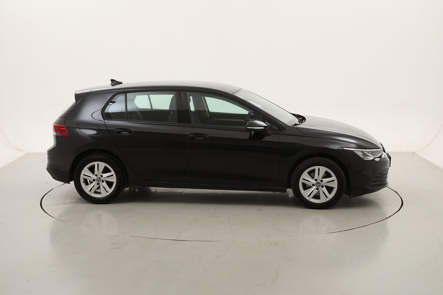 Volkswagen Golf Life DSG usata del 2021 con 39.479 km