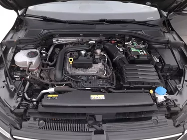 Volkswagen Golf Life DSG 1.0 Mild Hybrid 110CV Automatico Vano motore