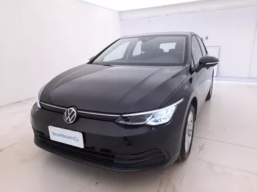 Volkswagen Golf Life DSG 1.0 Mild Hybrid 110CV Automatico Visione frontale