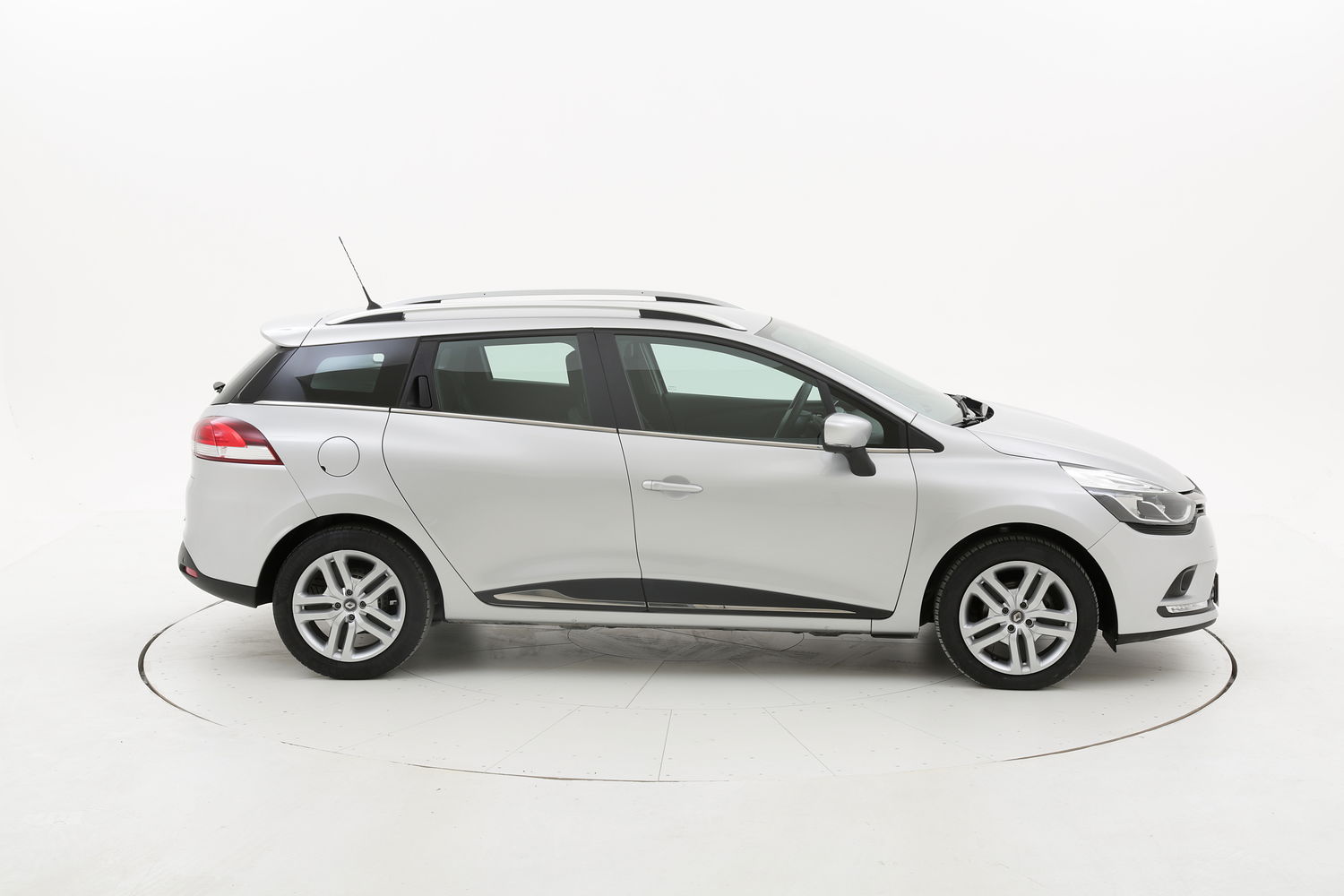 Renault Clio usata del 2018 con 47.892 km