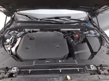 Volvo V60 B4 Momentum Business Pro Geartronic 2.0 Mild Hybrid 197CV Automatico Vano motore