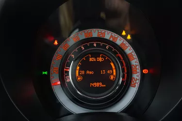 Fiat 500 Hybrid Cult 1.0 Mild Hybrid 70CV Manuale Interni