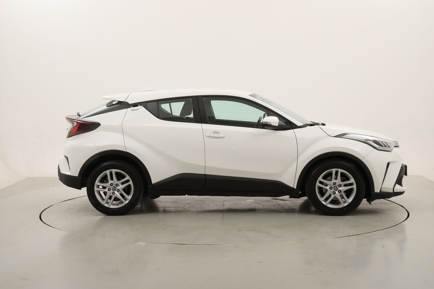 Toyota C-HR Hybrid Business usata del 2023 con 122.659 km