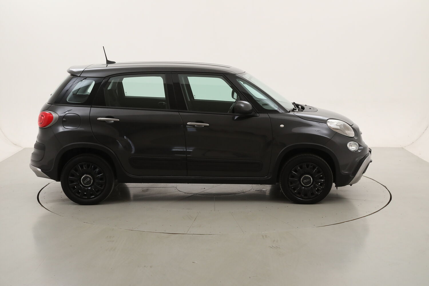 Fiat 500L Connect usata del 2021 con 105.445 km