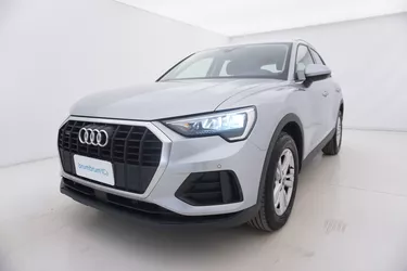 Audi Q3 40 TDI Business quattro S tronic 2.0 Diesel 200CV Automatico Visione frontale
