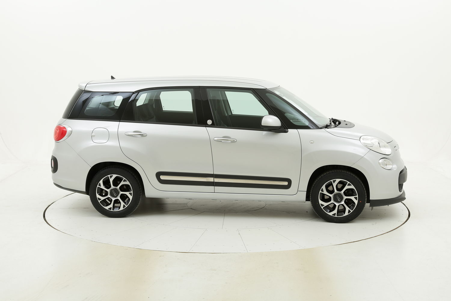 Fiat 500L usata del 2017 con 76.445 km