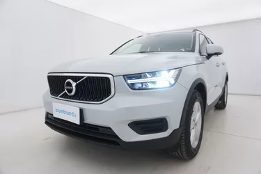 Volvo XC40 D3 Business Geartronic 2.0 Diesel 150CV Automatico Visione frontale