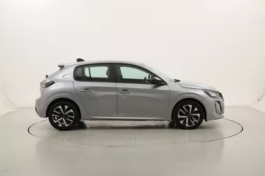 Peugeot 208 Active + Navigatore 1.2 Benzina 101CV Manuale Peugeot 208 Active + Navigatore 1.2 Benzina 101CV Manuale