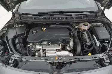 Opel Astra Dynamic 1.4 Metano 110CV Manuale Vano motore