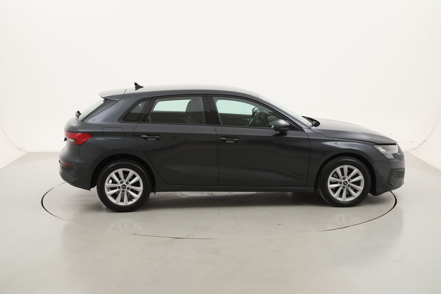 Audi A3 SPB 35 TDI Business S tronic usata del 2021 con 83.926 km