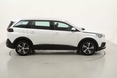 Peugeot 5008 Business - 7 POSTI 1.5 Diesel 131CV Manuale Peugeot 5008 Business - 7 POSTI 1.5 Diesel 131CV Manuale
