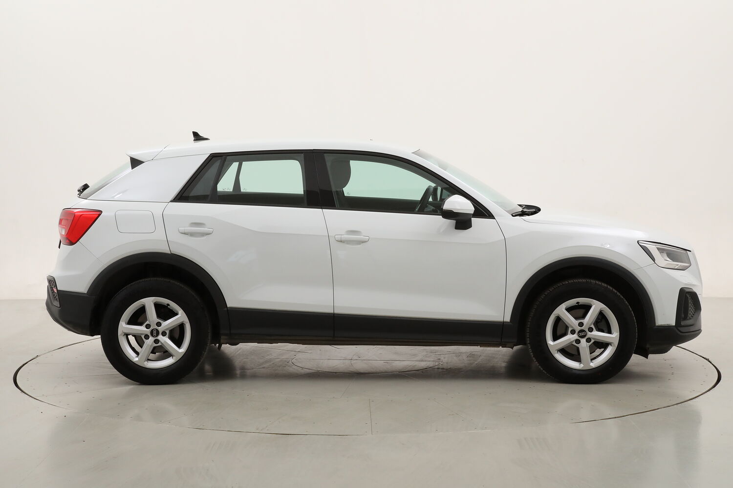 Audi Q2 30 TDI Business S tronic usata del 2022 con 60.016 km