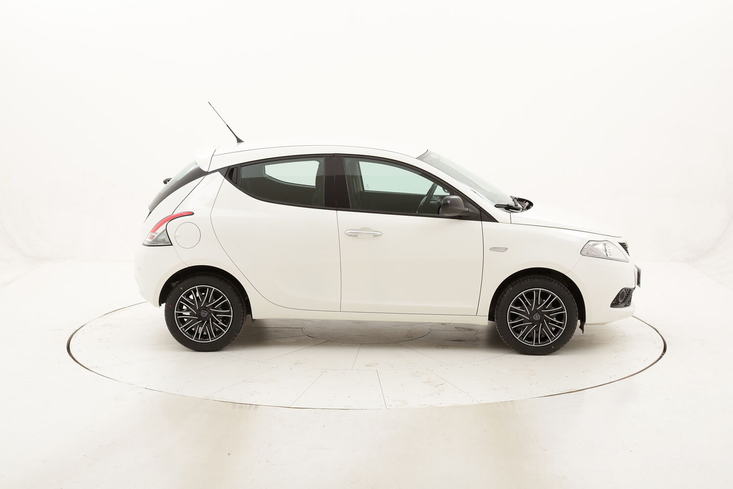 Lancia Ypsilon Gold usata del 2018 con 26.201 km