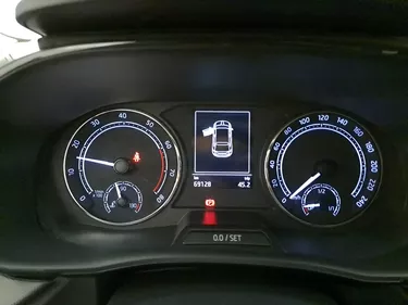 Skoda Fabia Ambition 1.0 Benzina 95CV Manuale Interni