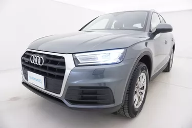 Audi Q5 quattro S tronic 2.0 Diesel 190CV Automatico Visione frontale