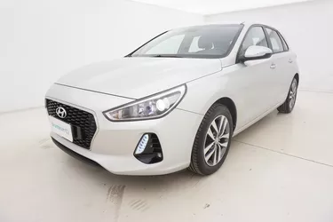 Hyundai i30 Business 1.6 Diesel 110CV Manuale Visione frontale