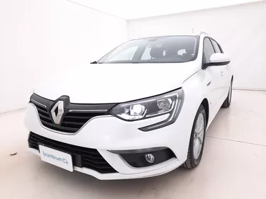 Renault Megane Sporter Business EDC 1.5 Diesel 116CV Automatico Visione frontale