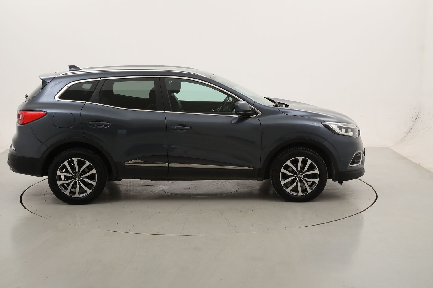Renault Kadjar Intens EDC usata del 2021 con 93.831 km