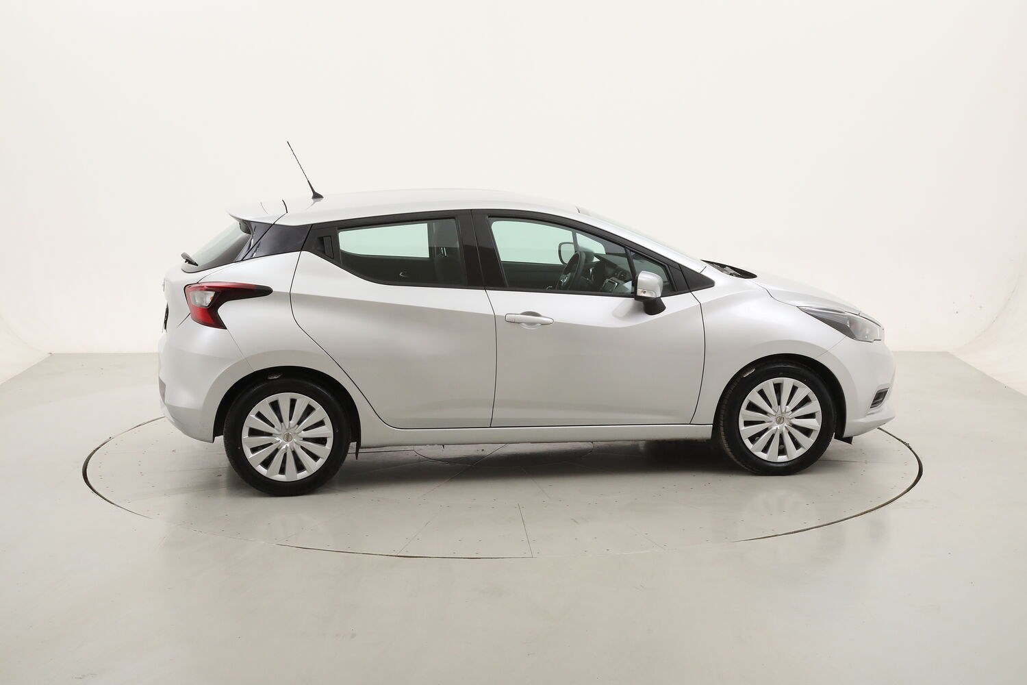 Nissan Micra Acenta usata del 2021 con 21.983 km